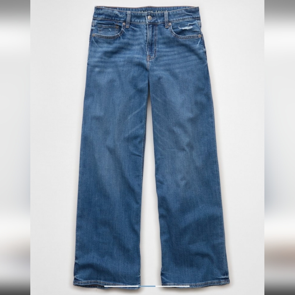 American Eagle Outfitters Wide-Leg Women's Jeans - Medium Blue Wash